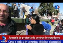 Movilización contra el veto a la ley aumentos a jubilados y discapacidad