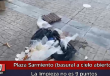Plaza Sarmiento (basural a cielo abierto)La limpieza no es 9 puntos