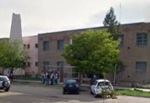 Tragedia en Jesús María murió una estudiante de 15 años tras caerle un arco de fútbol en la escuela