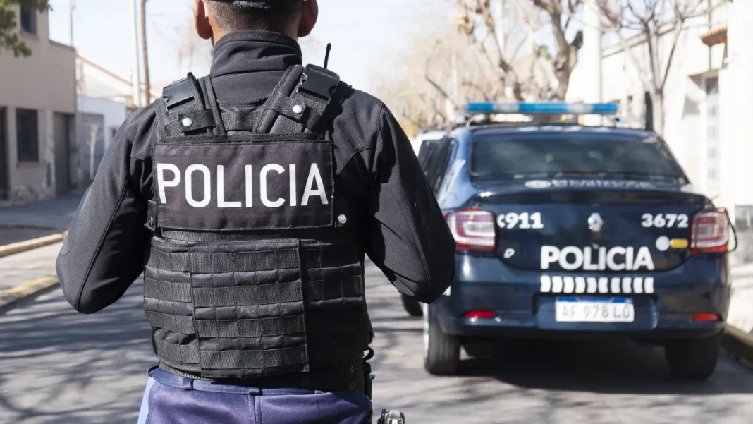 POLICIA